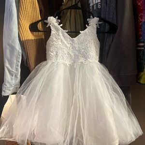 White Sleeveless V-Neck Fit and Flare Dress
